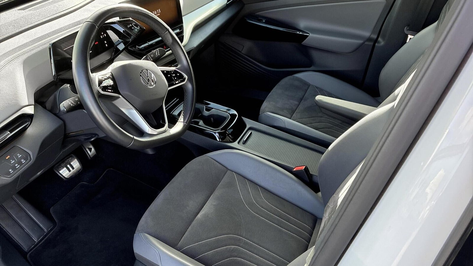 Sølv VW ID.4 fra 2023
