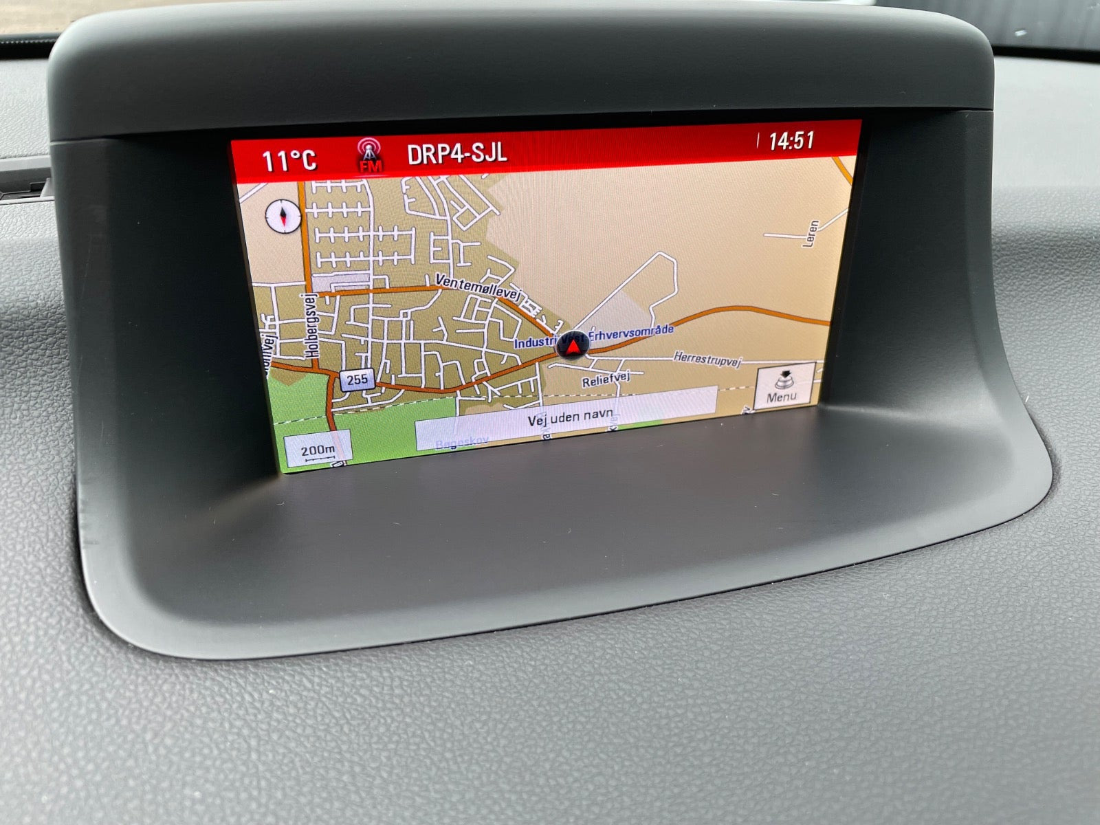 Sølv Opel Meriva fra 2016