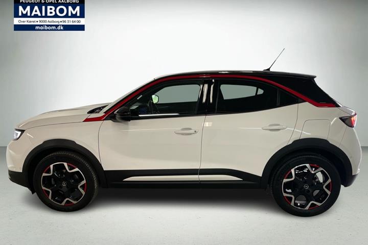 Hvid Opel Mokka fra 2021