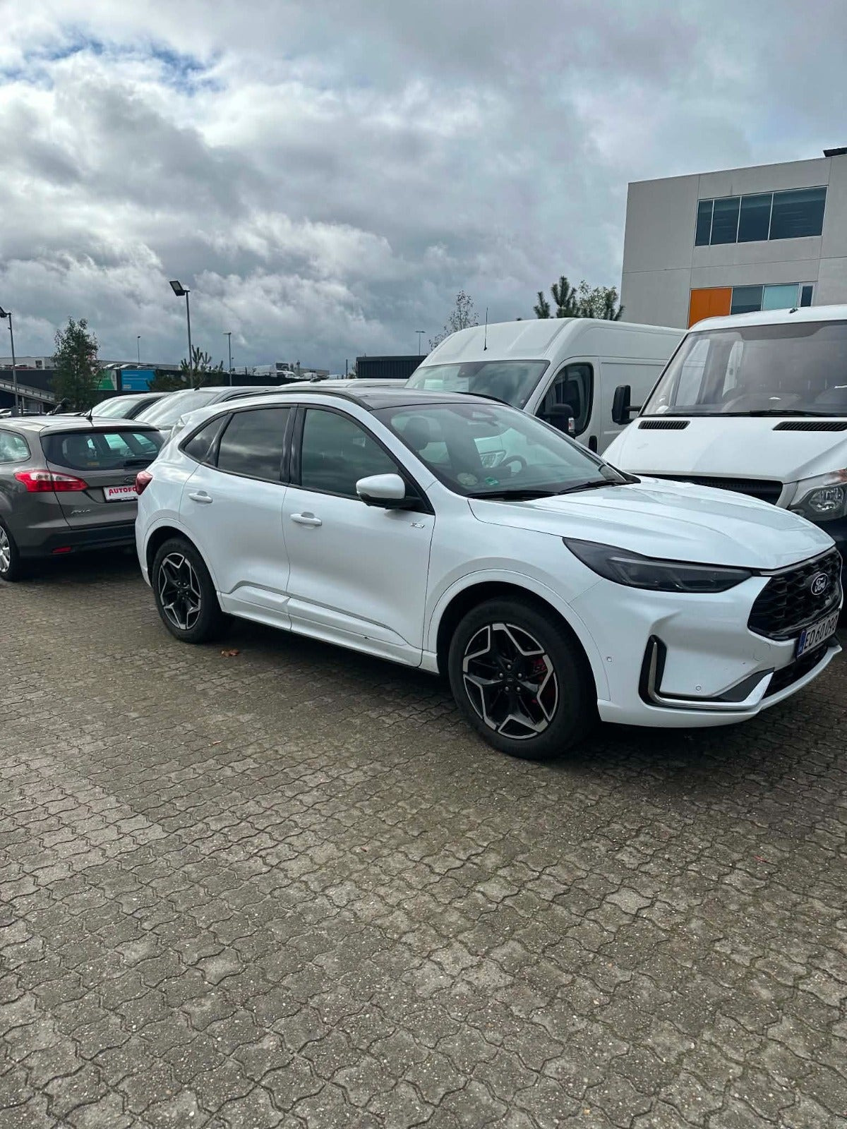 Ford Kuga 2,5 PHEV ST-Line X CVT