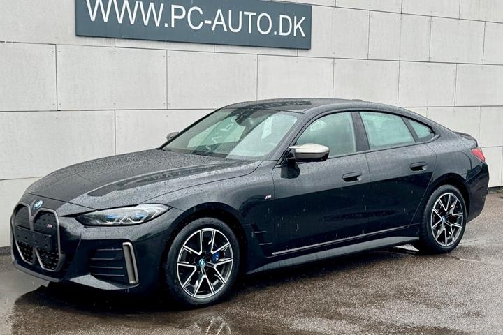 Sort BMW i4 fra 2024