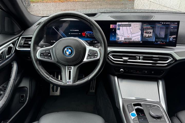 Sort BMW i4 fra 2024
