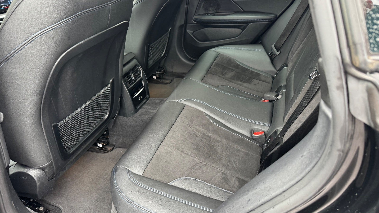 Sort BMW i4 fra 2024