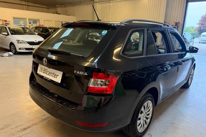 undefined Skoda Fabia fra 2019