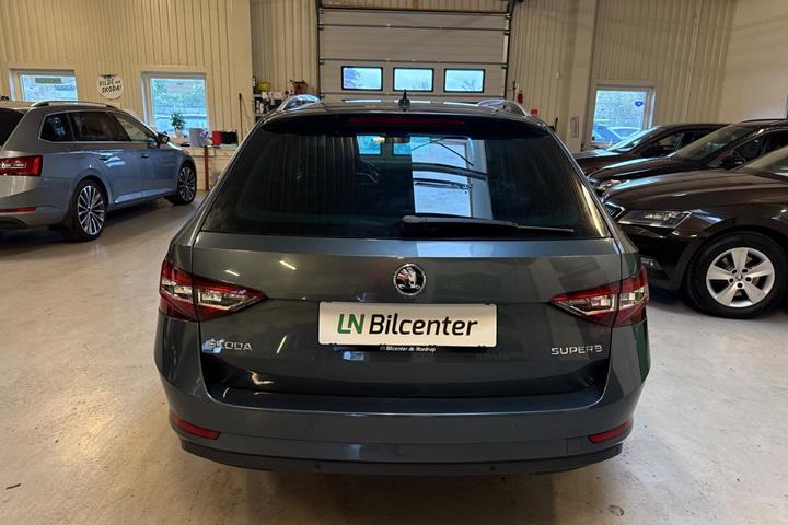undefined Skoda Superb fra 2018