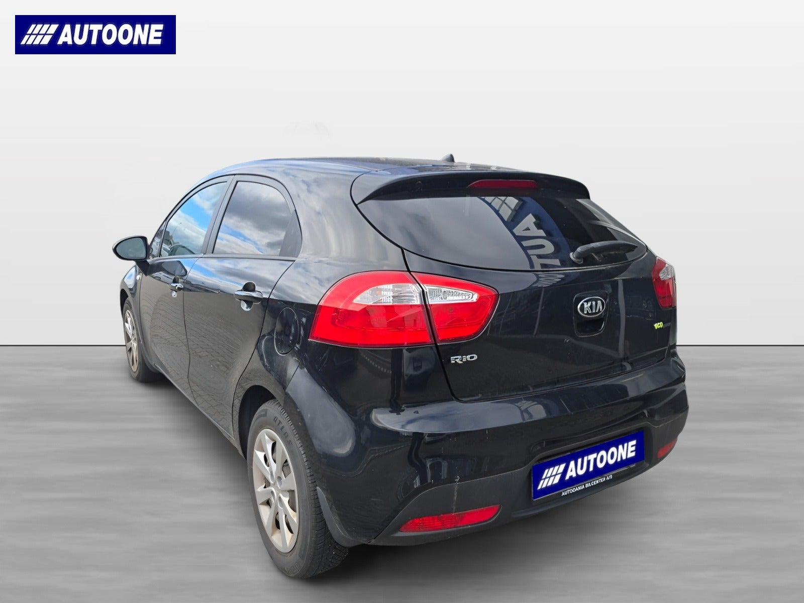 Sort Kia Rio fra 2014