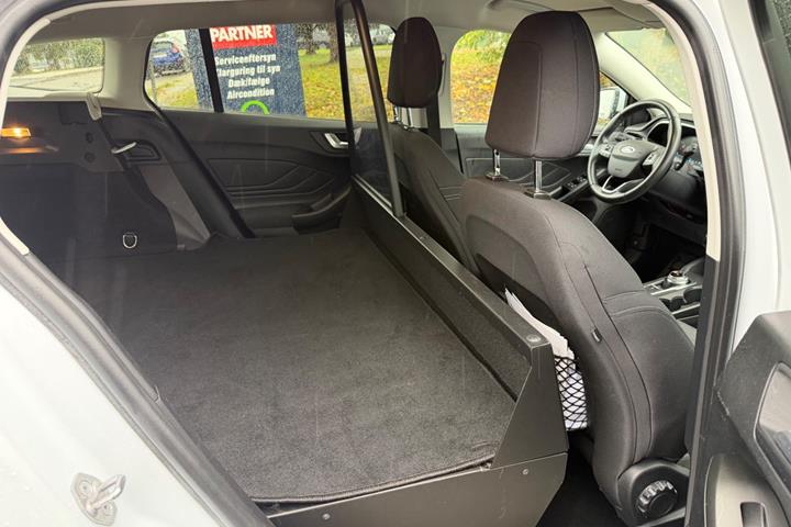 Hvid Ford Focus fra 2020