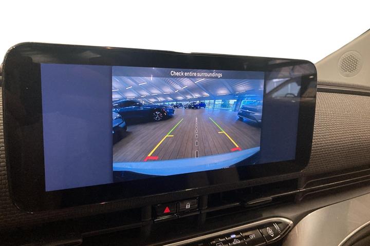 Blå Fiat 500e fra 2023