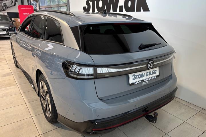 Grå VW ID.7 fra 2026