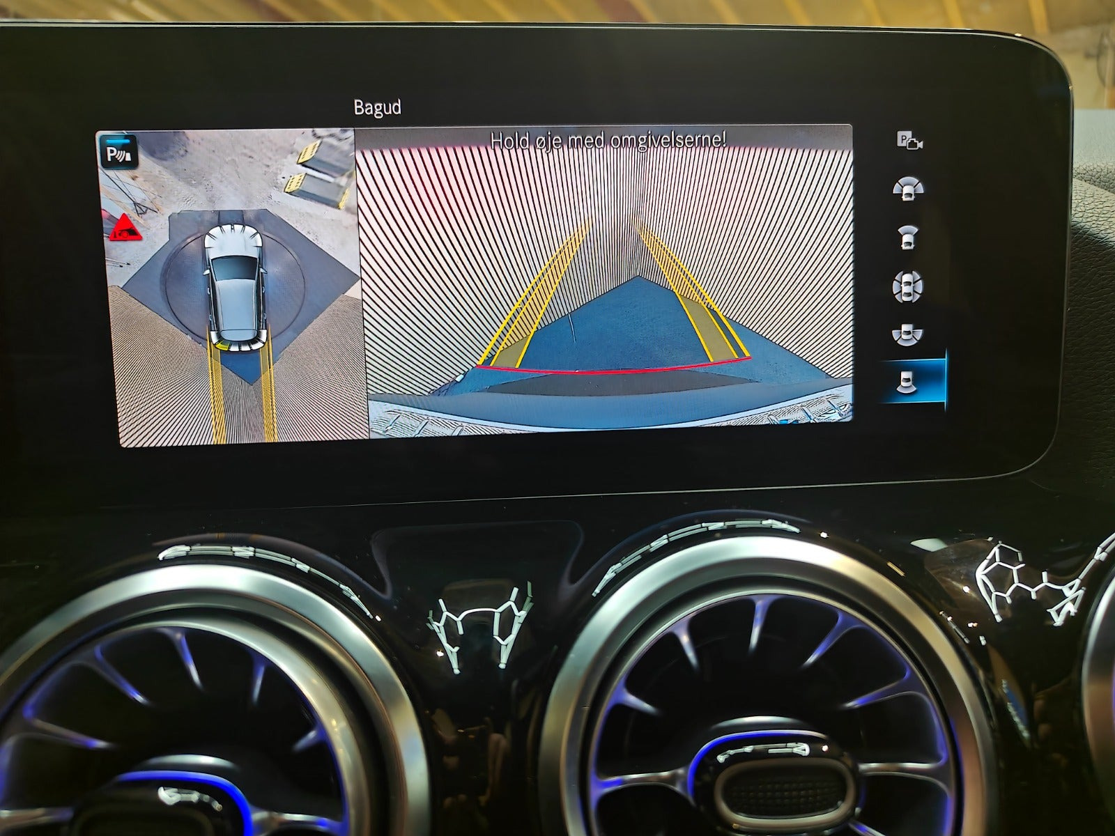 Hvid Mercedes EQA250+ fra 2024