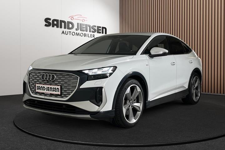 Hvid Audi Q4 e-tron fra 2022