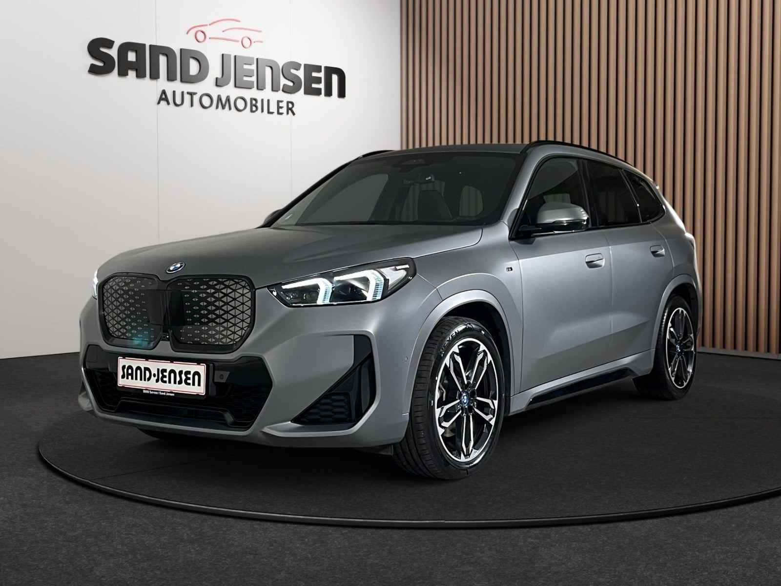 BMW iX1 xDrive30 M-Sport