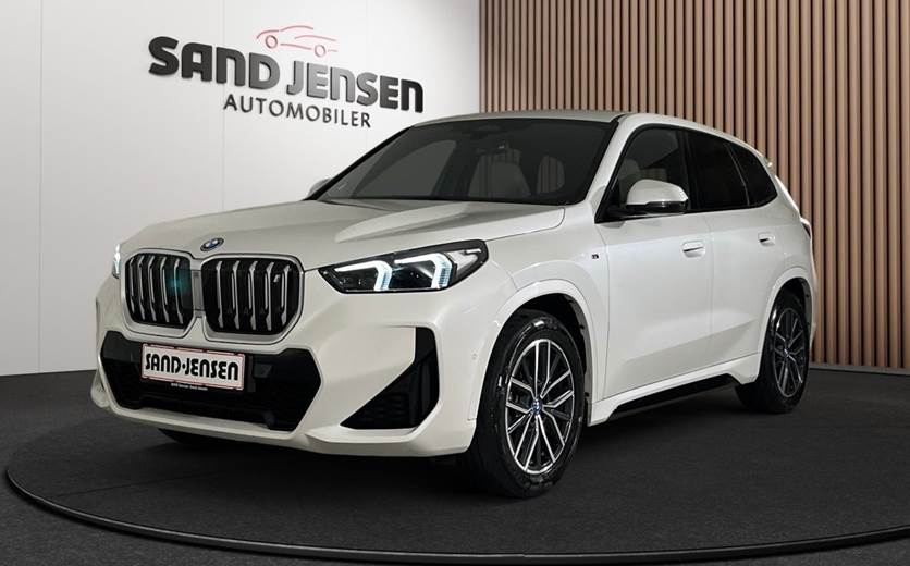 BMW iX1 xDrive30 M-Sport Premium