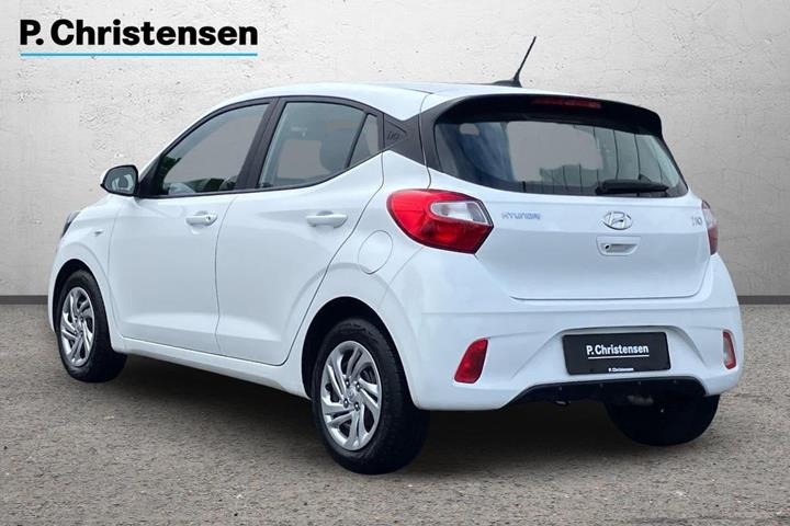 Hvid Hyundai i10 fra 2022