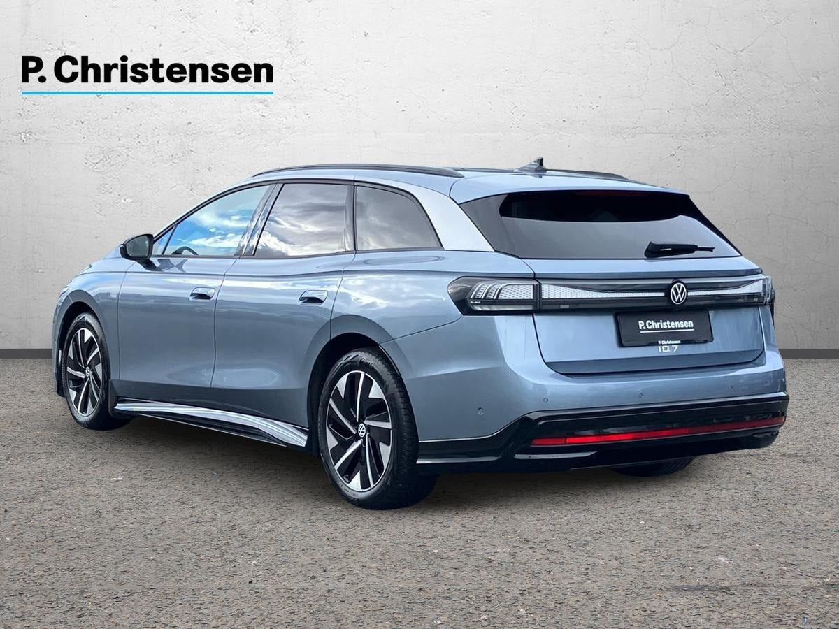 Blå VW ID.7 fra 2025