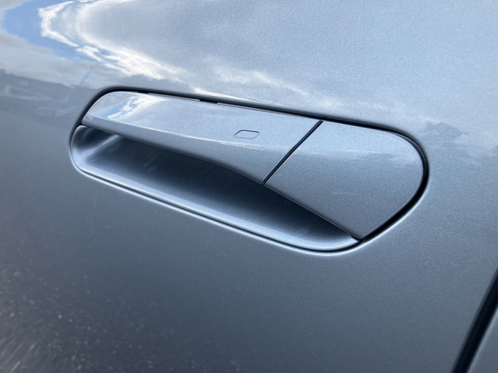 Blå VW ID.7 fra 2025