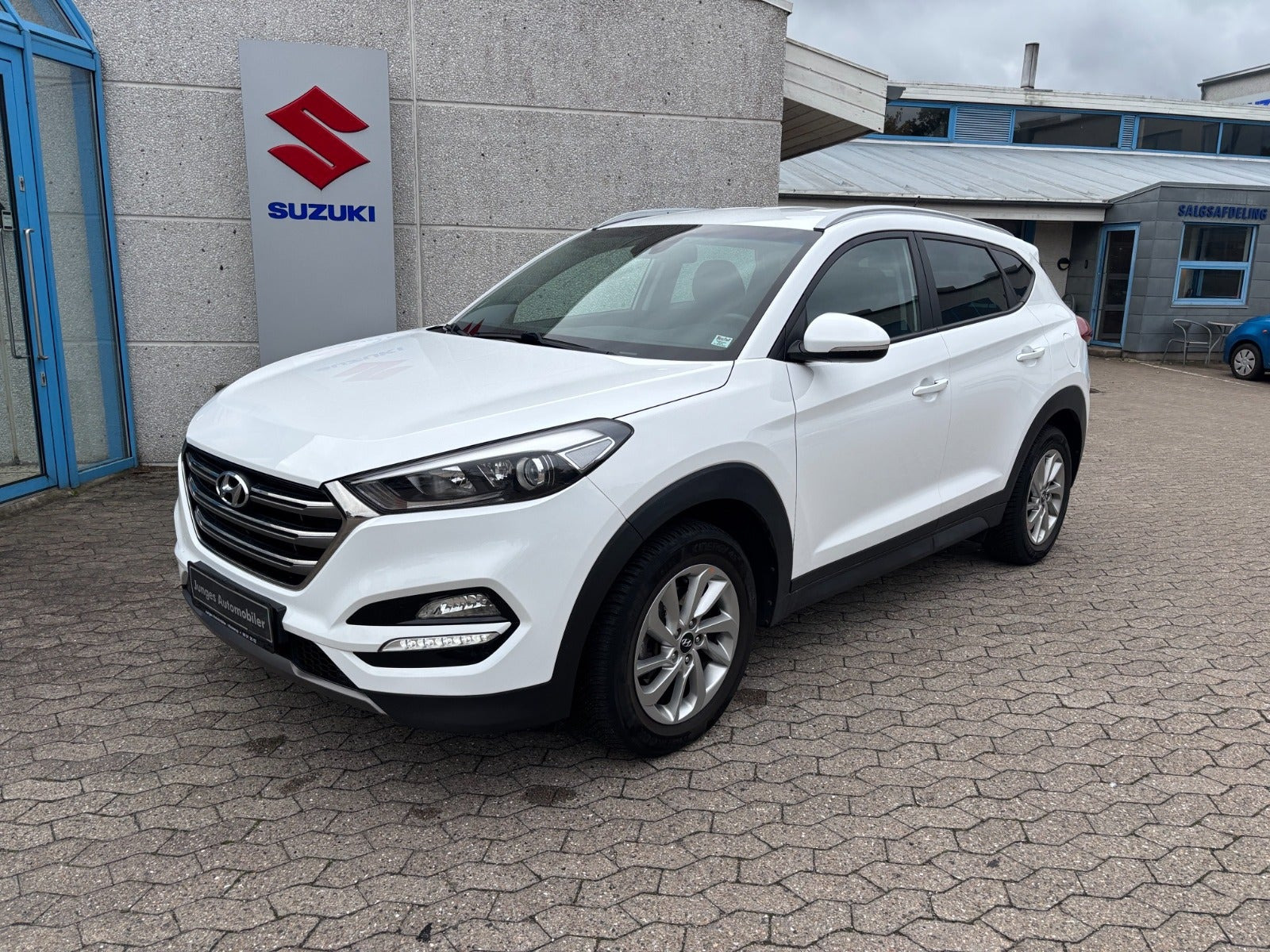 Hvid Hyundai Tucson fra 2016