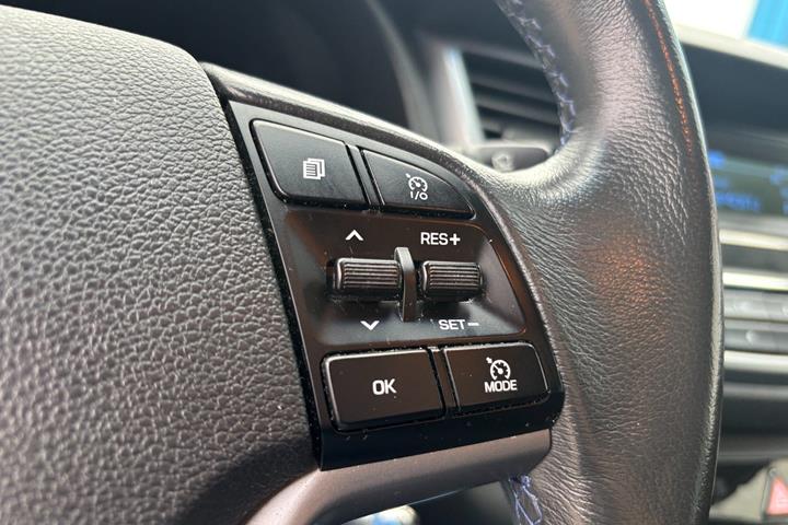 Hvid Hyundai Tucson fra 2016