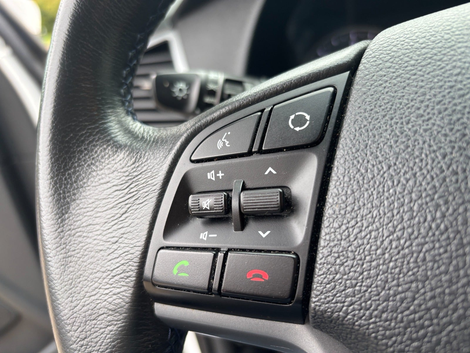 Hvid Hyundai Tucson fra 2016