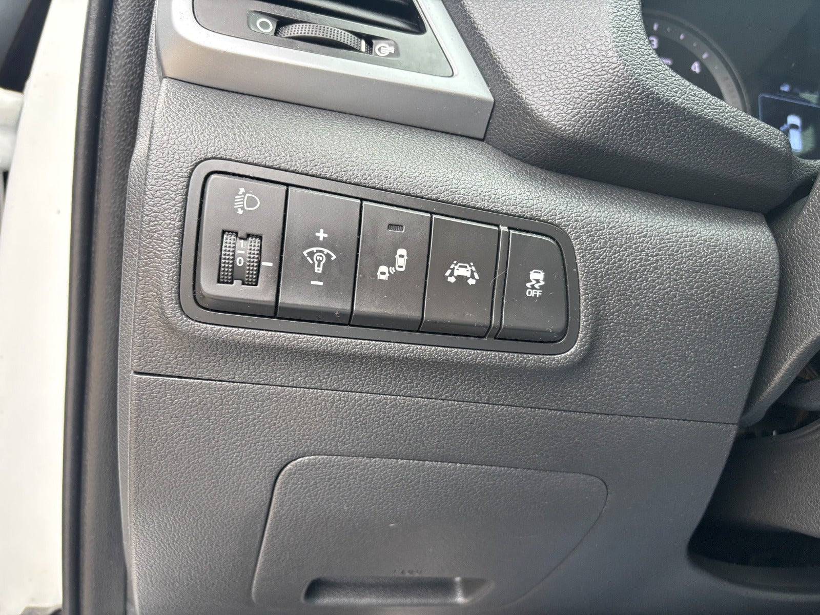 Hvid Hyundai Tucson fra 2016