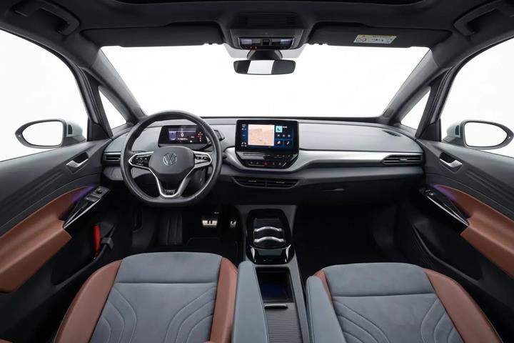 Blå VW ID.4 fra 2021