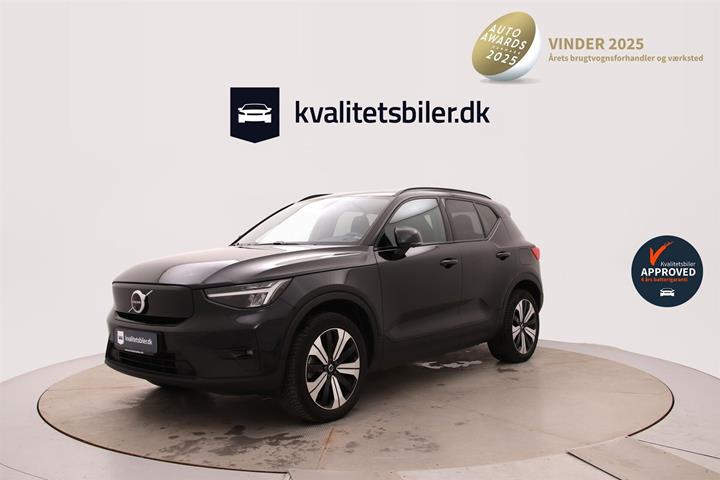 Sort Volvo XC40 fra 2023