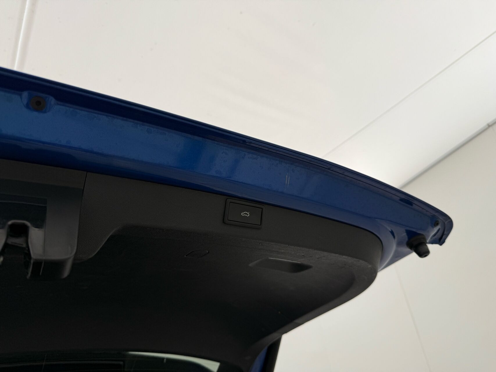 Blå Skoda Enyaq fra 2021