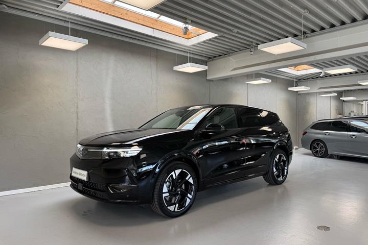 Sort Opel Grandland fra 2026