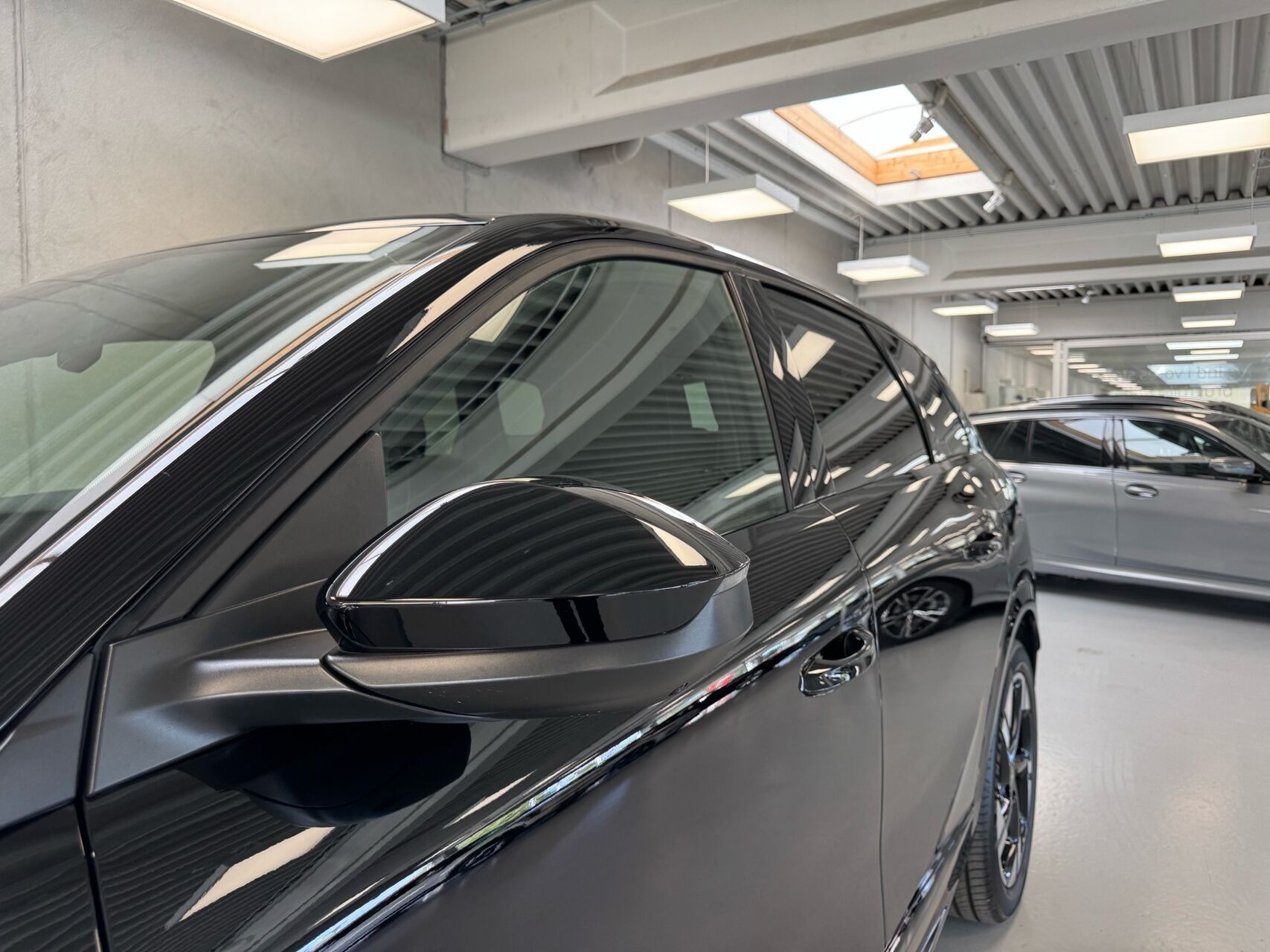 Sort Opel Grandland fra 2026