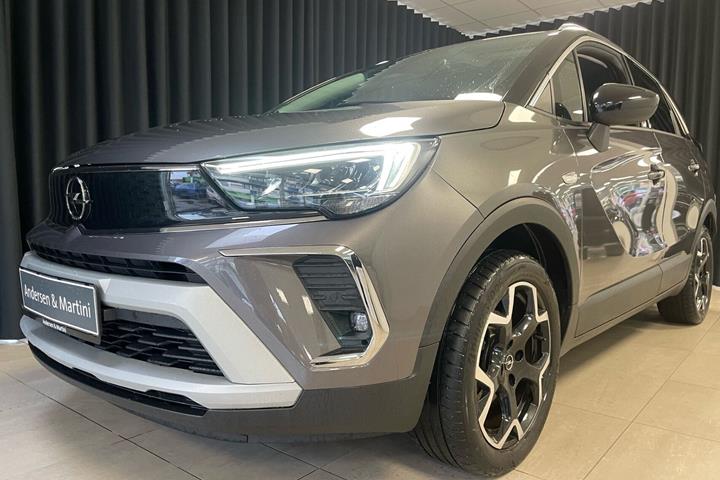 Grå Opel Crossland fra 2021