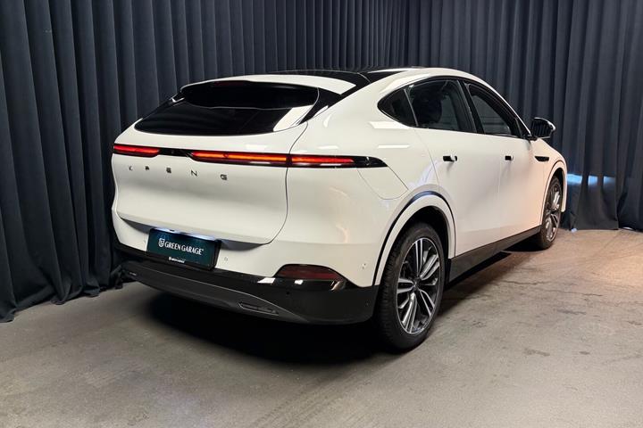 Hvid Xpeng G6 fra 2024