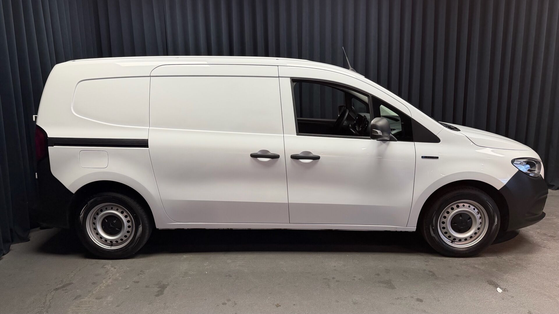 Hvid Mercedes eCitan fra 2023