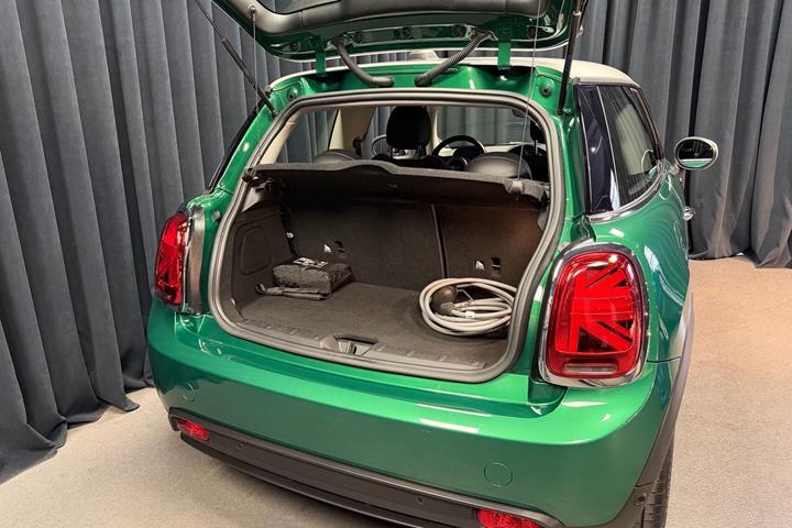Grøn Mini Cooper fra 2022