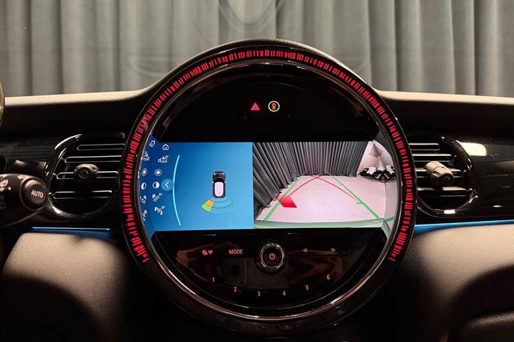 Grøn Mini Cooper fra 2022