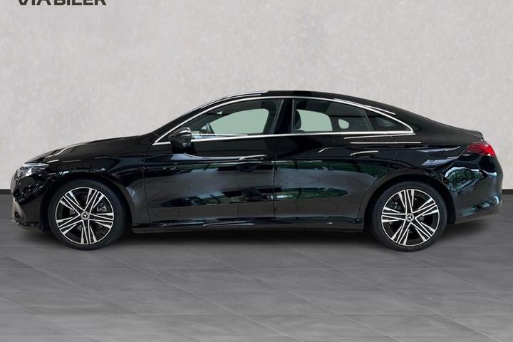 Sort Mercedes CLA250+ fra 2026