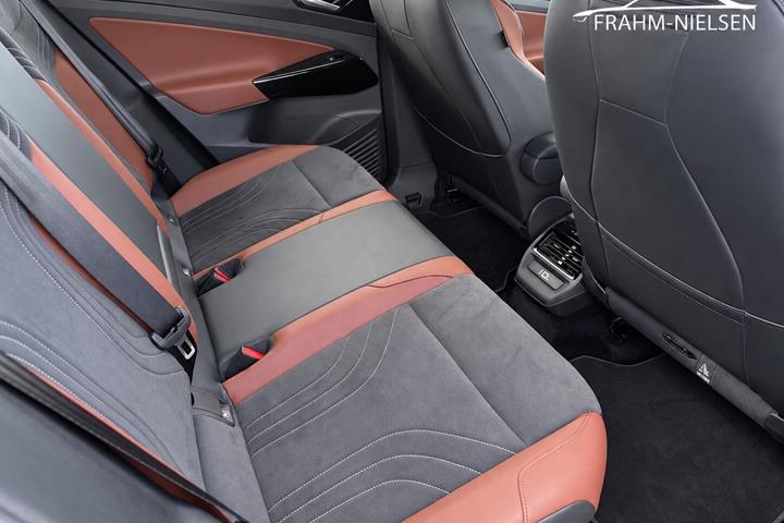 Sort VW ID.4 fra 2023