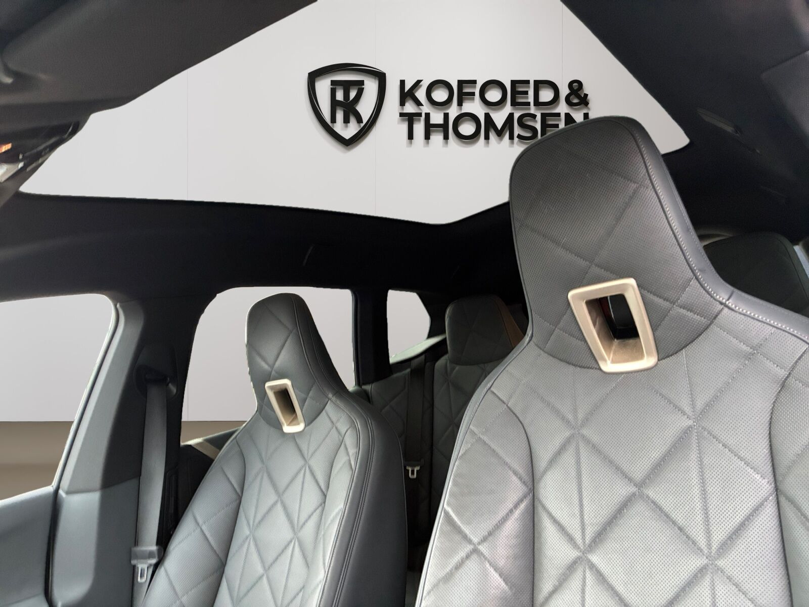 Sort BMW iX fra 2022