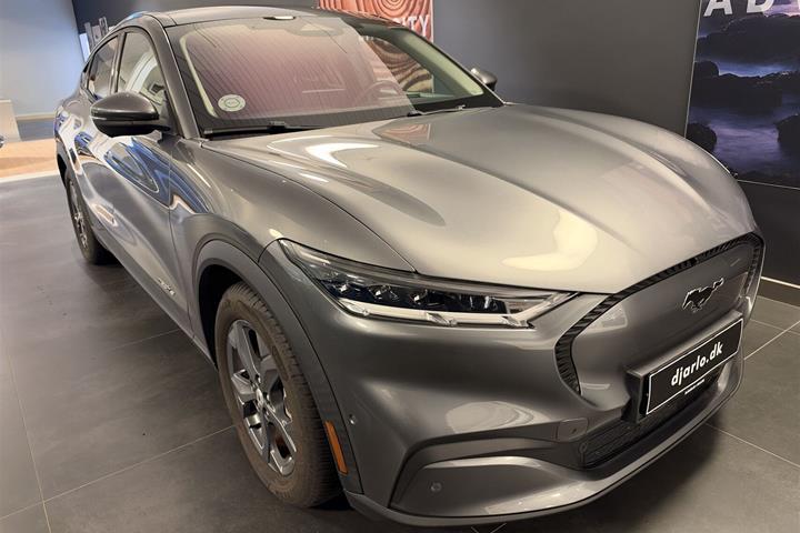Grå Ford Mustang Mach-E fra 2020