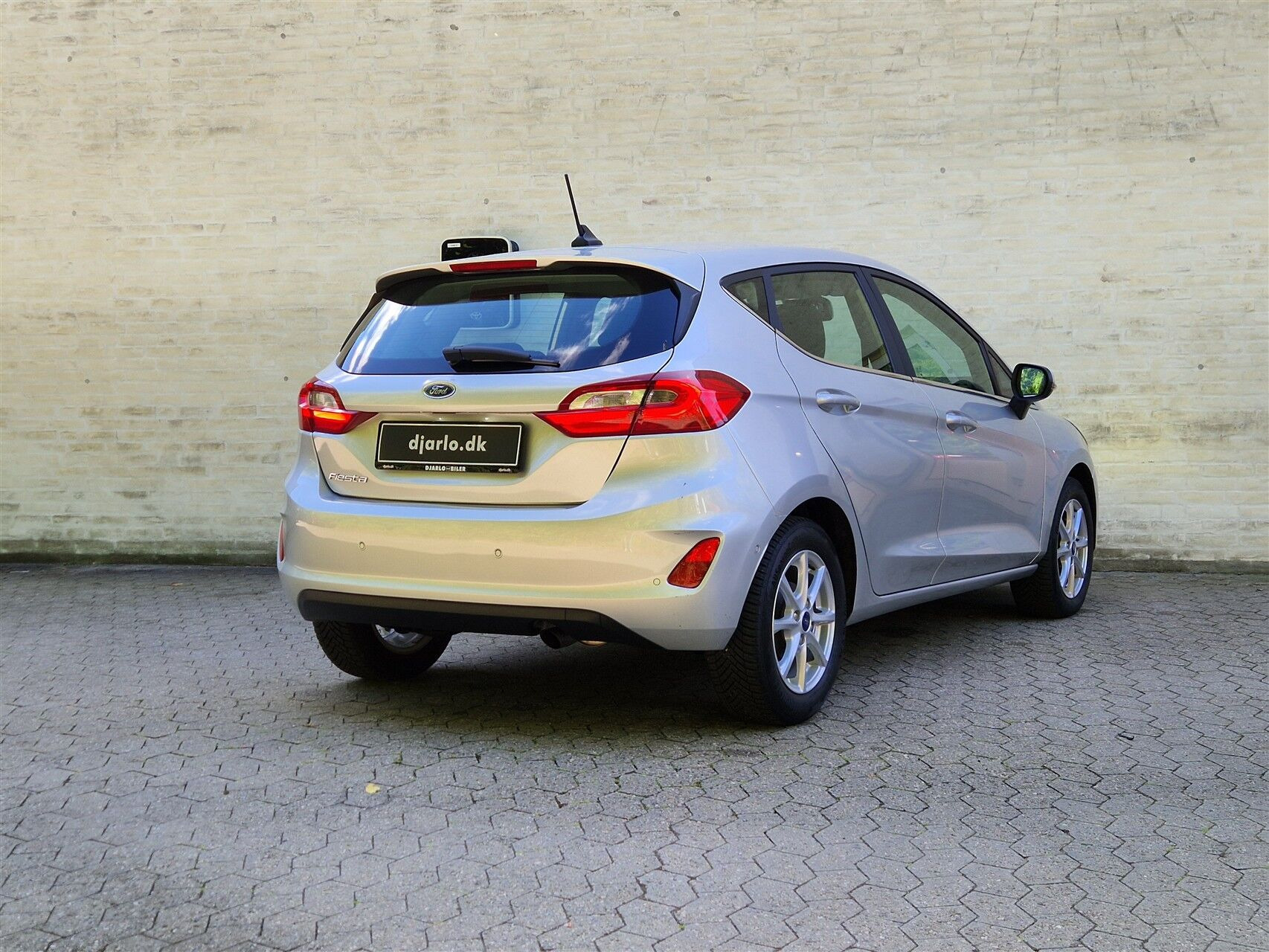 Sølv Ford Fiesta fra 2020