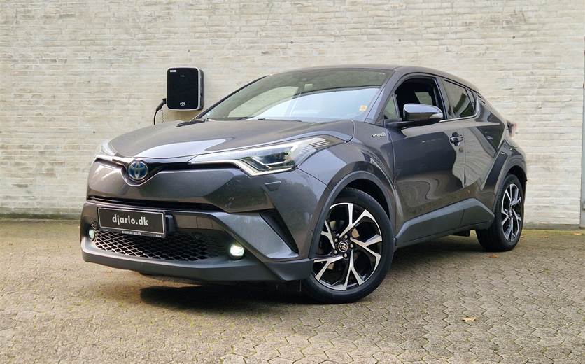 Toyota C-HR 1,8 Hybrid C-LUB Premium Selected Multidrive S 122HK 5d Aut.