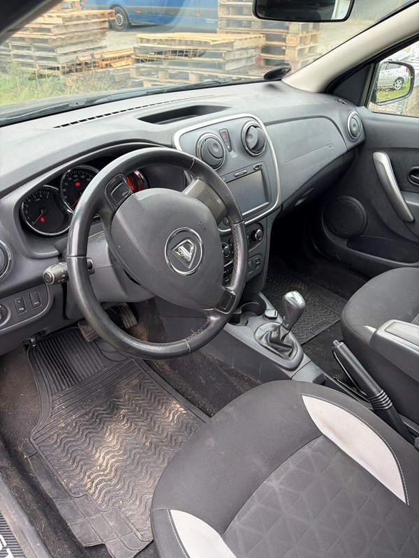 undefined Dacia Sandero fra 2016