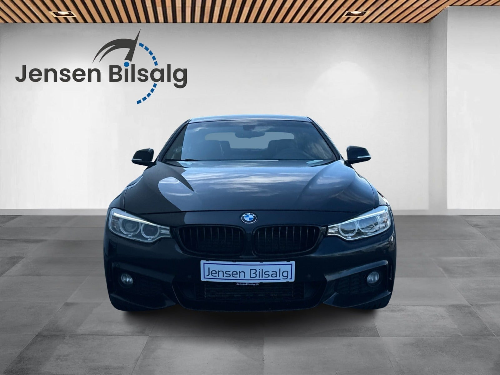 Sort BMW 420d fra 2015