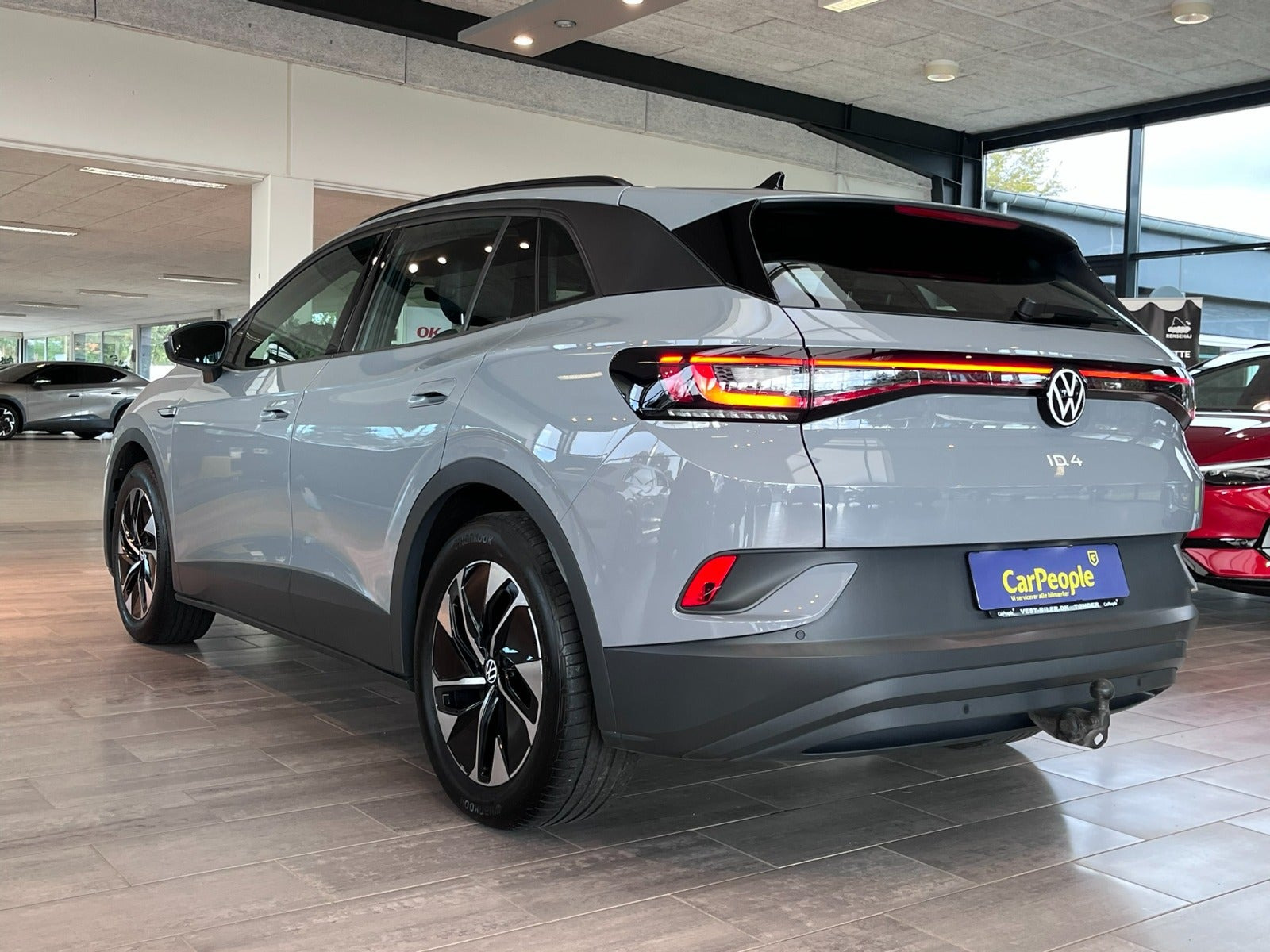 Grå VW ID.4 fra 2023