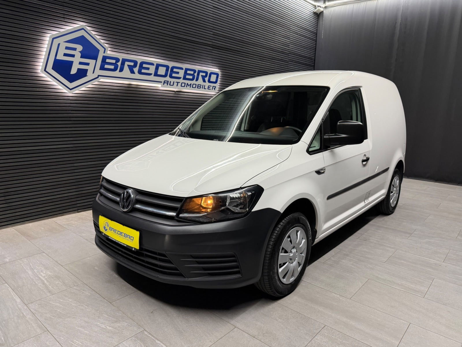 VW Caddy 1,6 TDi 75 Van