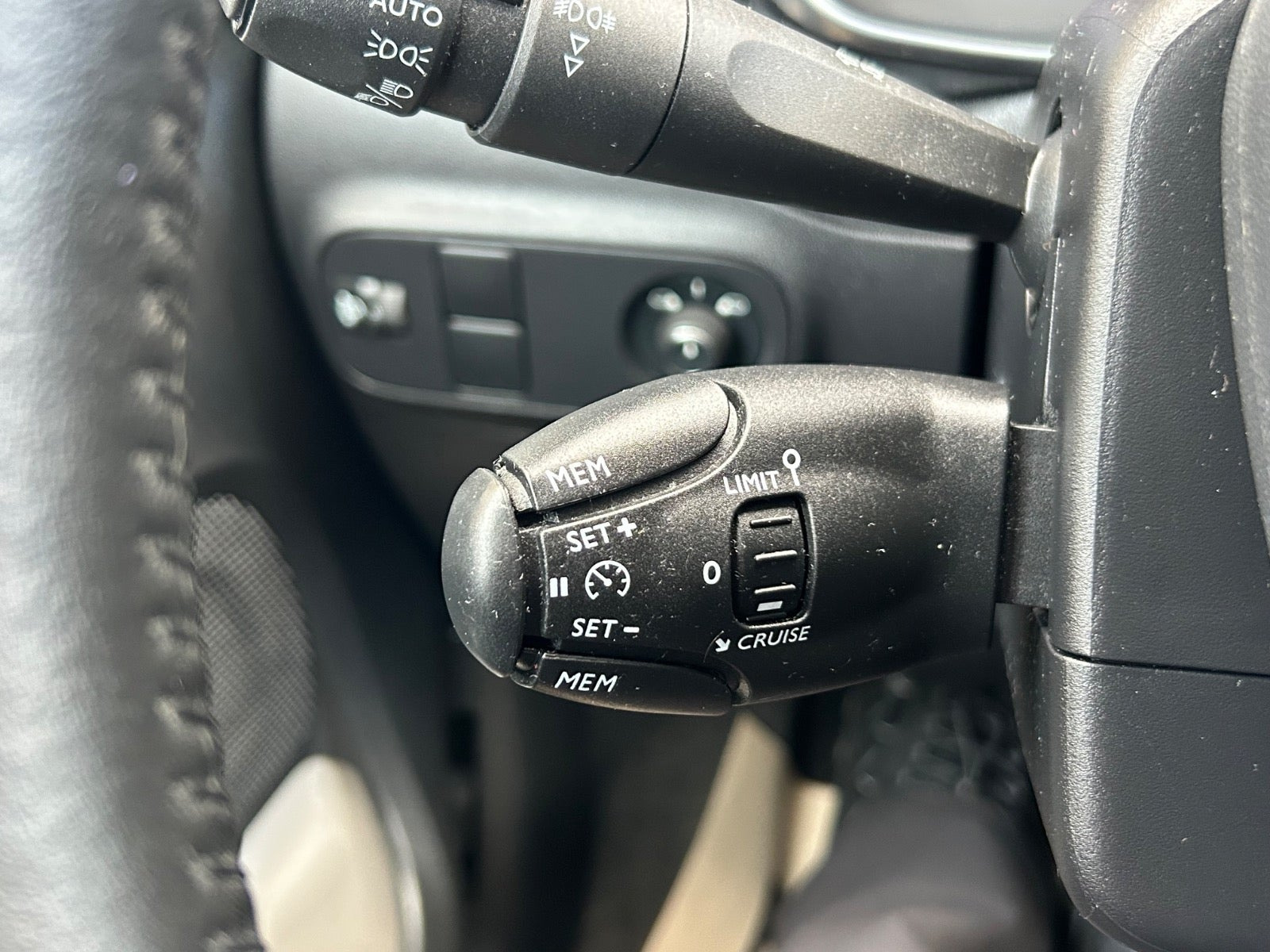 Rød Citroën C3 fra 2021