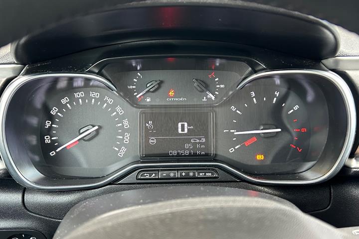 Rød Citroën C3 fra 2021