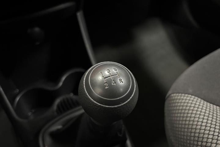 Hvid Toyota Aygo fra 2012