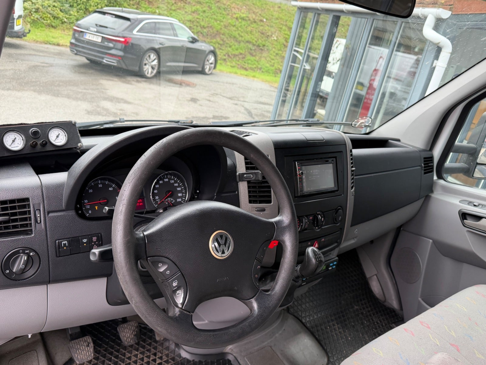 Hvid VW Crafter fra 2007