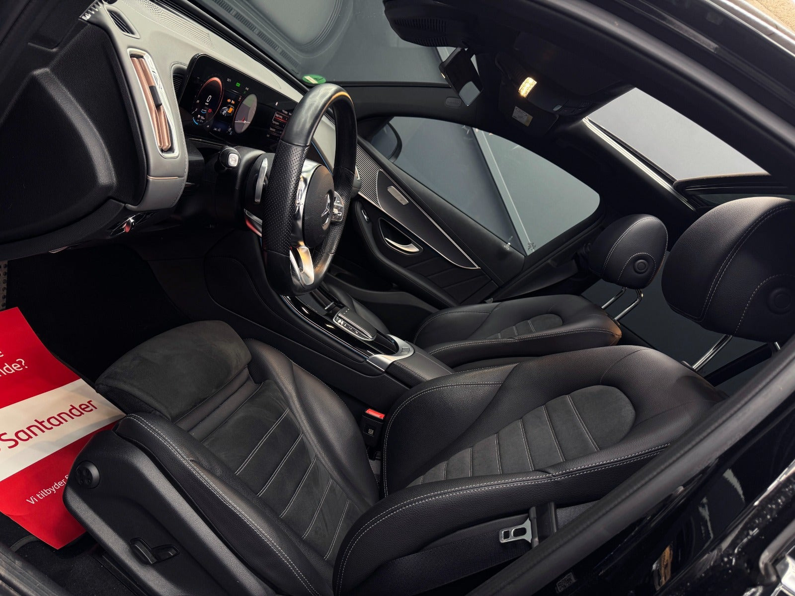 Sort Mercedes EQC400 fra 2023