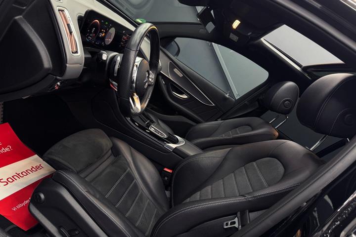 Sort Mercedes EQC400 fra 2023